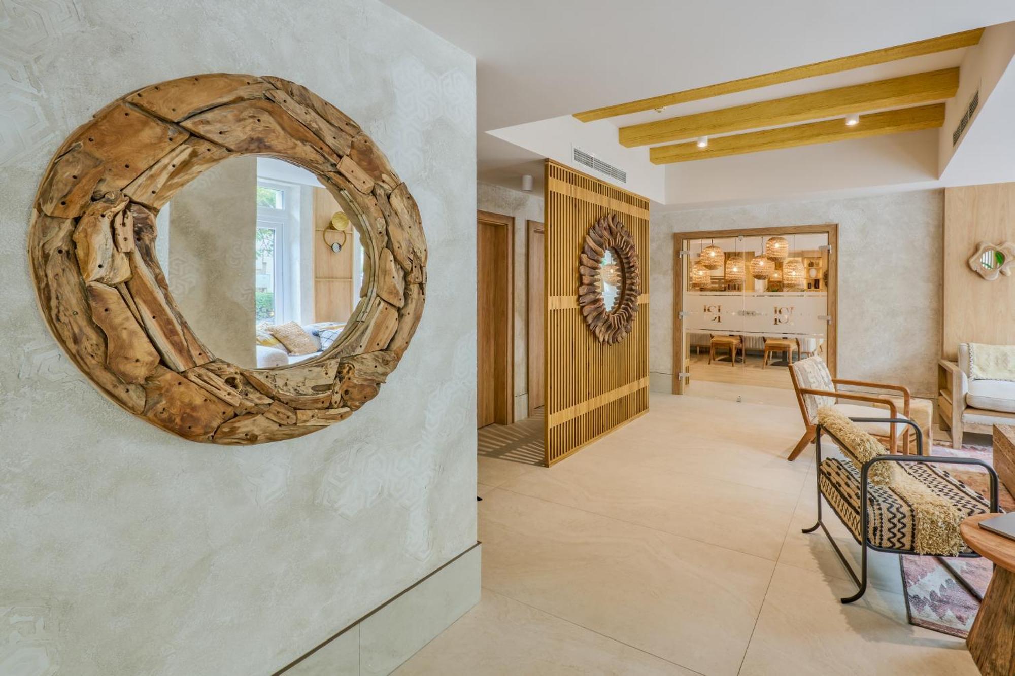 Hotel Serenity 蒂米什瓦拉 外观 照片
