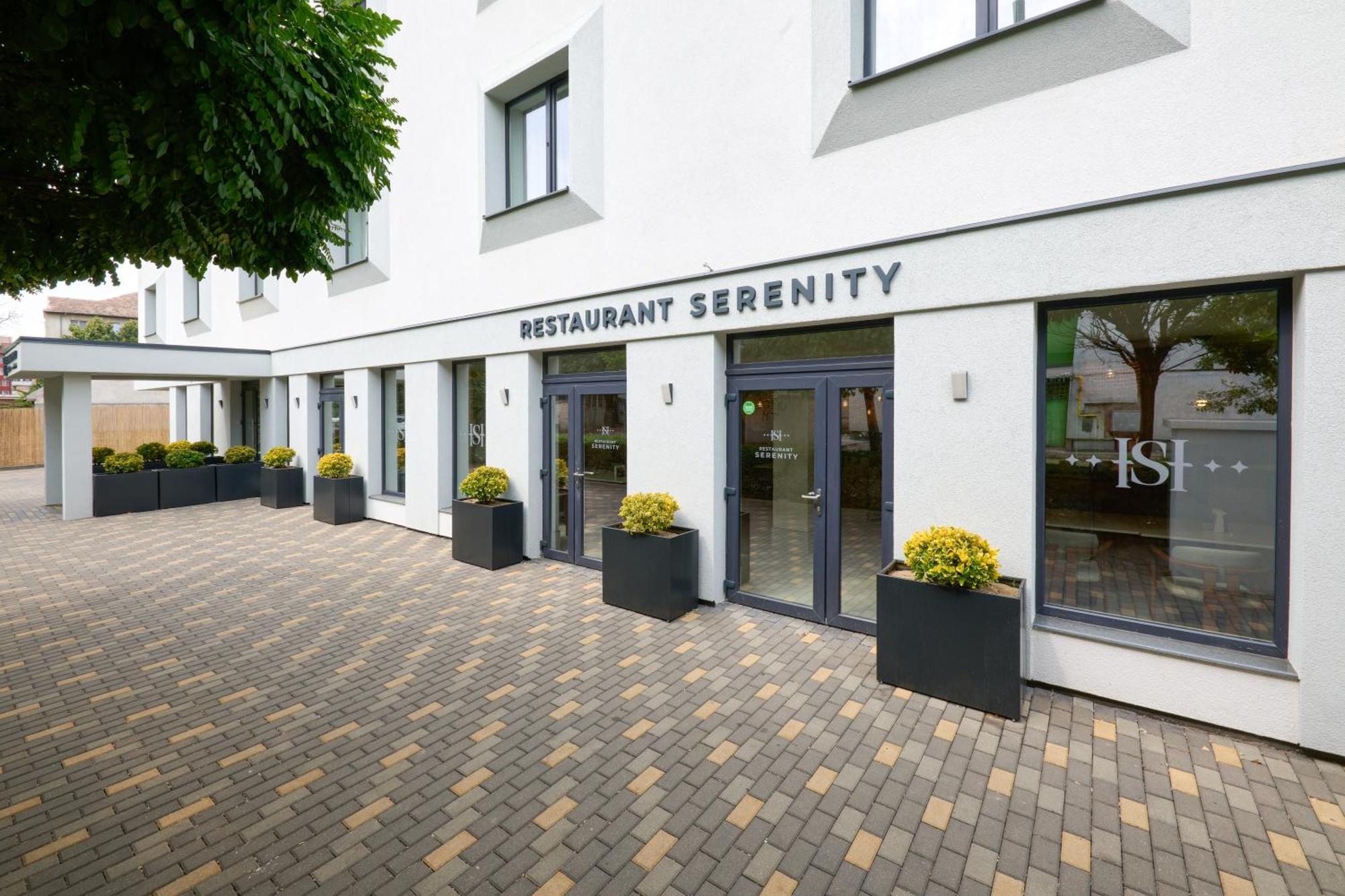 Hotel Serenity 蒂米什瓦拉 外观 照片