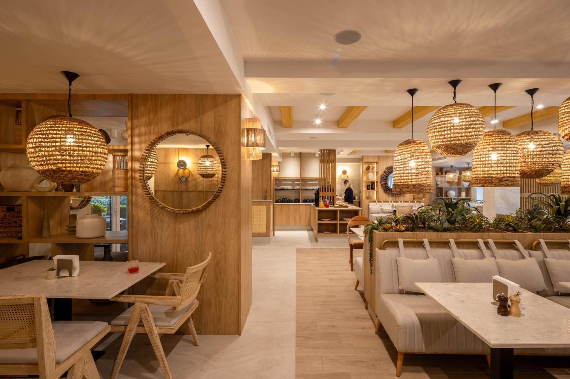 Hotel Serenity 蒂米什瓦拉 外观 照片