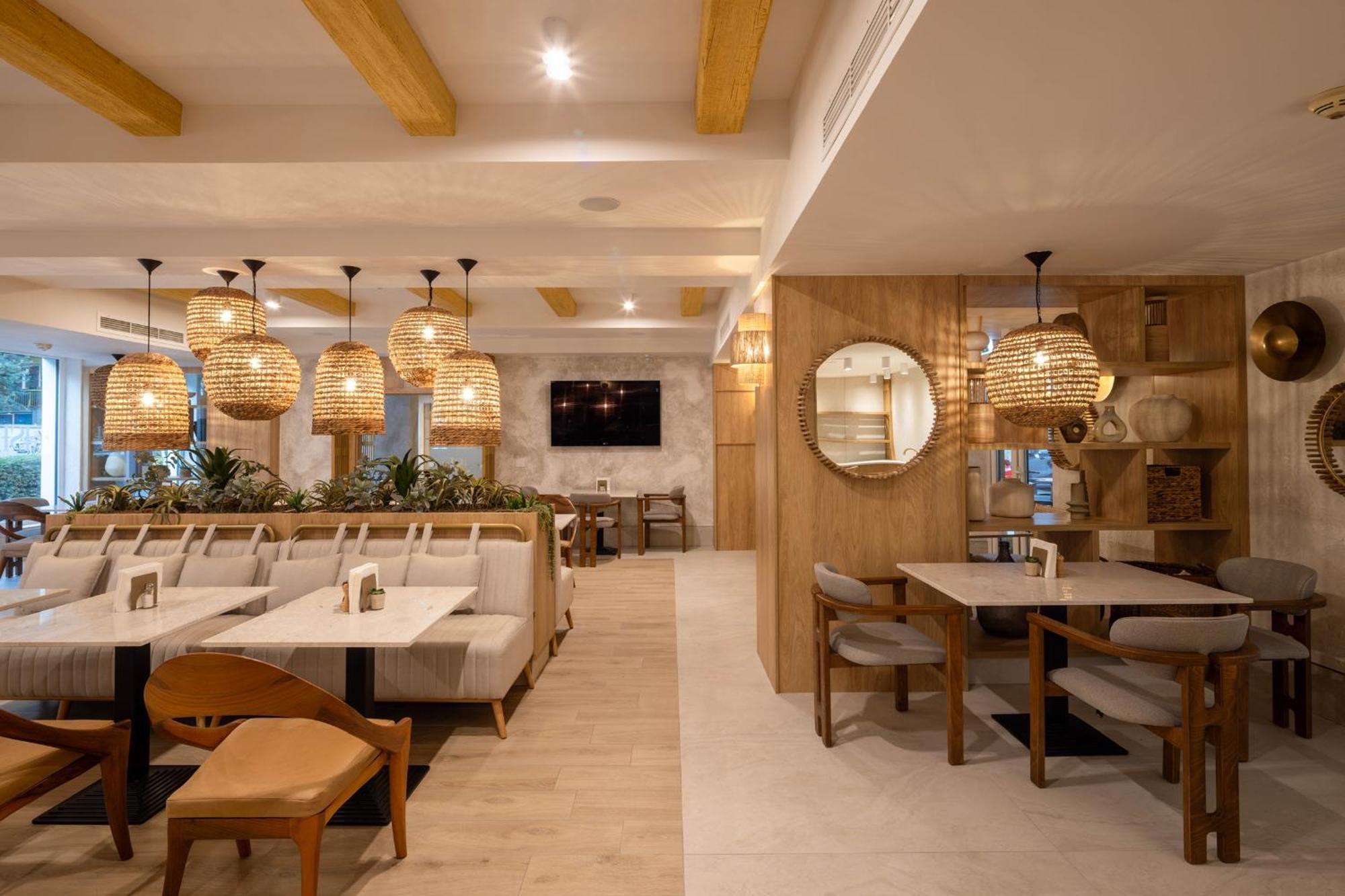 Hotel Serenity 蒂米什瓦拉 外观 照片